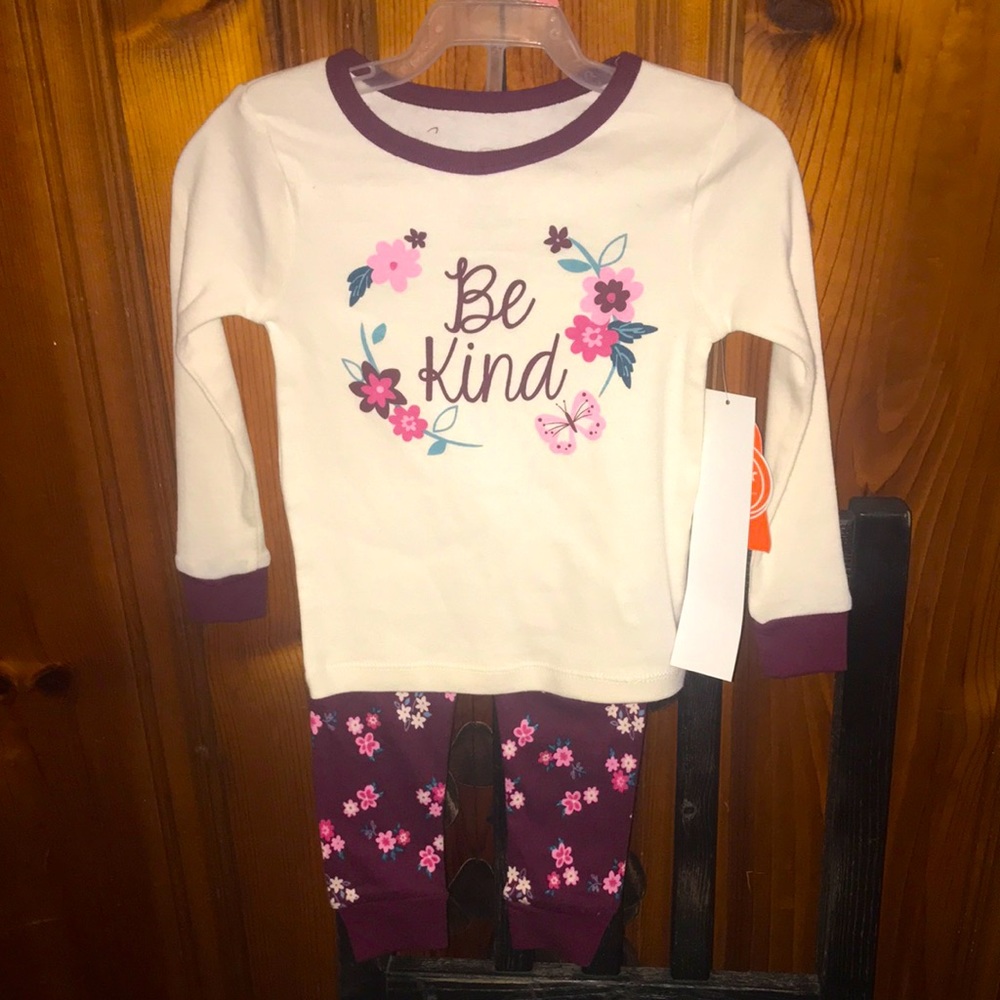 $$$ Be Kind Matching outfit for little girl